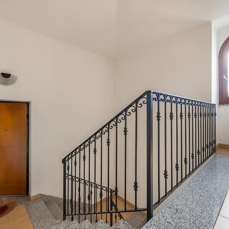 Appartamento Nido Delle Rondini *